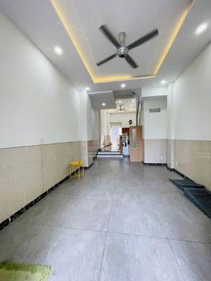 Cho thuê nhà 3 lầu khu dân cư phú hồng thịnh ngay ql 1k