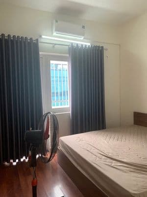 Cho thuê căn hộ d5a – mặt đường trần thái tông