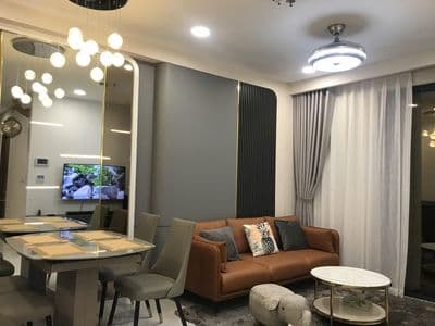 Cho thuê căn kingdom 101 – 2pn 75m² full nội thất, view siêu xịn