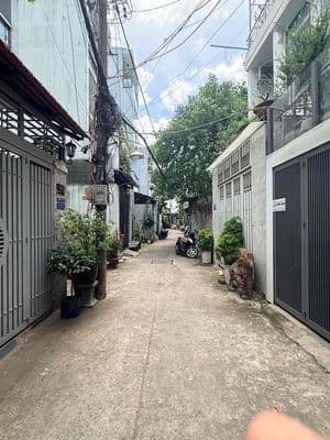 Nhà hxh nguyễn hữu tiến tân phú btct khu dân cu an ninh