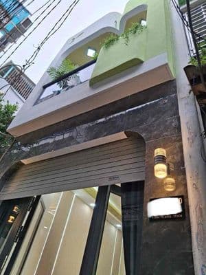 chính chủ bán nhà 3x13 ba lầu