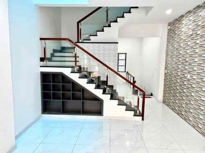 Nhà tiểu hý cần cho thuê giá 12