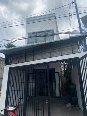 Bán nhà 1 TRỆT 1 LẦU, 1tỷ150,2PN,đường Suối Lội, SỔ HỒNG RIÊNG