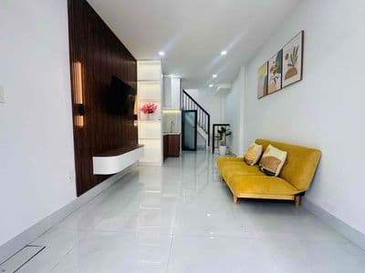 3,6tỷ Nhà hẻm xe hơi, giá thương lượng, 2 Tầng, 2 PN, full nội thất