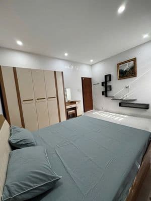 Cho thuê nhà 3 tầng đường mai chí thọ,hòa xuân full nội thất