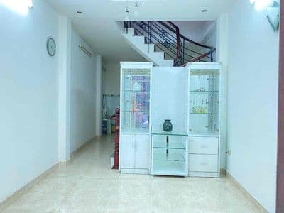 Cho thuê NHÀ TRỆT LẦU, Gần Lottel Mart, đường Trần Xuân Soạn.