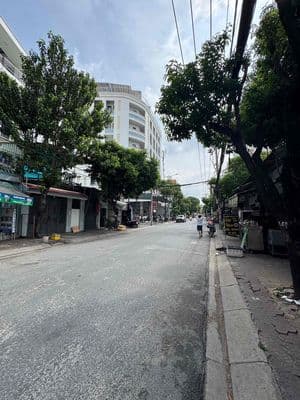 mặt tiền kinh doanh trần thị trọng 5x20m 5 tấm phòng rộng