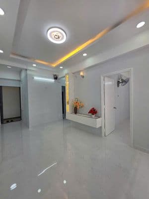 Cần bán căn hộ chung cư Phú Thọ, 2PN, nhà đẹp, đã có sổ hồng