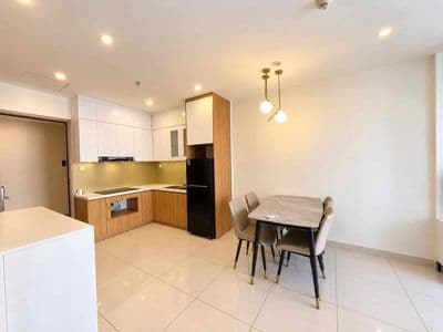 cần bán gấp 2 ngủ 54,5m Full nội thất , 3.49 TỶ Vinhomes Smart City