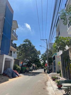 CHỈ 3.6d LÔ ĐẤT Trục Chính KDC Phường Long Trường q9