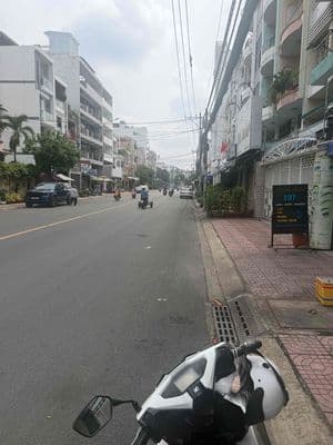 MTKD đường Chợ Lớn (4*20m, 4 tầng),F11,Quận 6, chỉ: 15.9 tỷ TL