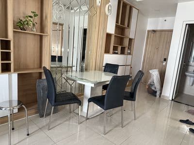 Cho thuê căn 2pn full nội thất ,căn hiếm giá tốt moonlight residences