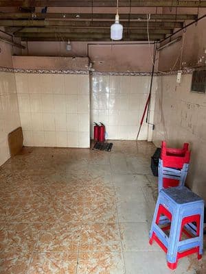 Bán nhà, mặt bằng kinh doanh ngay chợ Bình Tây