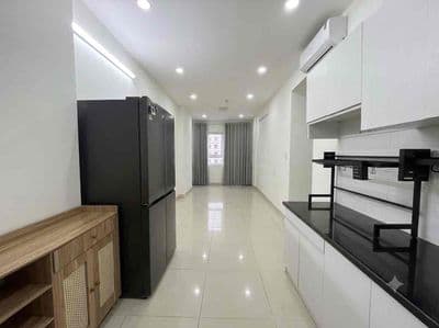 CHO THUÊ CC Topaz Home Phan Văn Hớn- 2PN 2WC - View hồ bơi