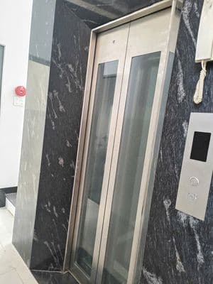 Cho thuê Toà nhà Hầm +5L, Nguyễn An Ninh, giá 40tr