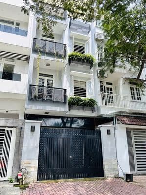 Nhà thành thái, p.12, q.10 – 4,5x20m – 1 trệt 3 lầu – 35tr/tháng