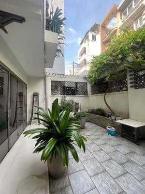 Nhà có sân, vị trí đẹp hẻm số 183 lê văn sỹ quận phú nhuận