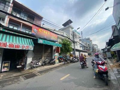Mtkd chợ khiết tâm 9.5tr/tháng trệt lầu