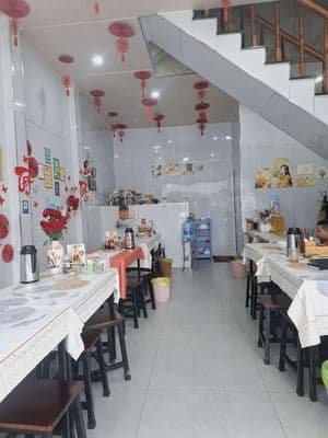 cho thuê mặt bằng bán ăn sáng từ 4h sáng - 11h trưa