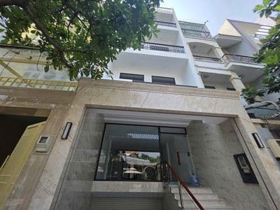 Nhà đường cộng hòa diện tích: 5x20m hầm 4 tầng có thang máy, cho thuê