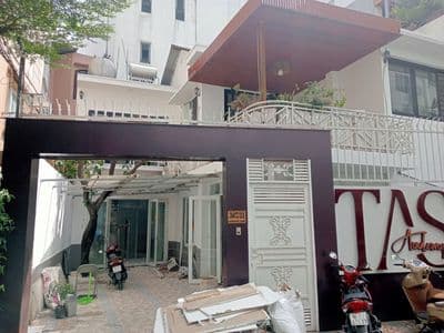 HXH Ngang 12m Nguyễn Văn Trỗi, Tân Bình – 180m² – Trệt Lầu-Sân ĐậuOto