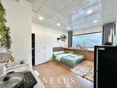 Studio xinh xắn đầy ánh sáng