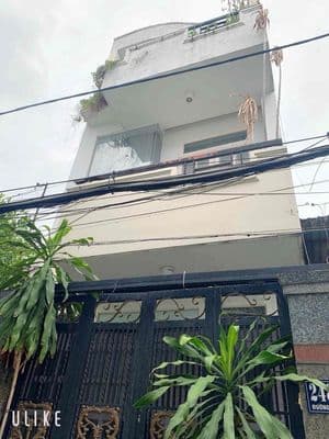 nhà btct 3 tầng -4 pn - sân thượng