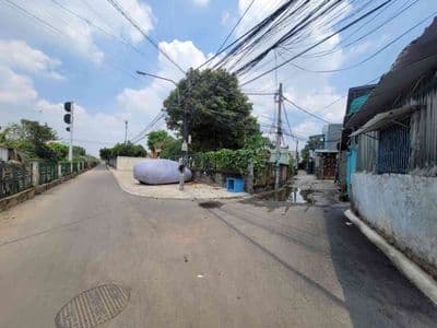 Nhà mới xây – gần chợ phạm ngũ lão – dĩ an