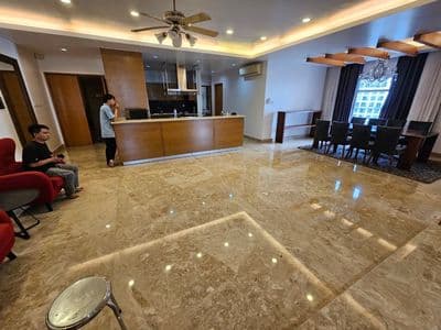 Cho thuê căn Penthouse Cộng Hòa Garden 150m2 4PN 3WC Đủ Nội Thất.