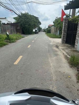 cần bán đất 2 mặt đường