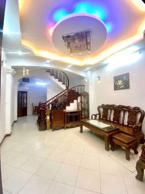 394 Mỹ Đình, Nam Từ Liêm - Ô tô, 5 ngủ full nội thất - 12 triệu