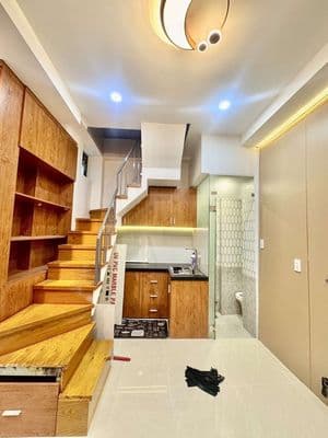 Nhà 3 tầng ngang 4,5m, cao thắng phú nhuận, sát mt, nhỉnh 3 tỷ tl