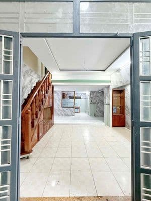Tìm đâu ra nhà sổ đẹp . nhà sạch sẽ mà giá rẽ ngay đường phạm văn nghị