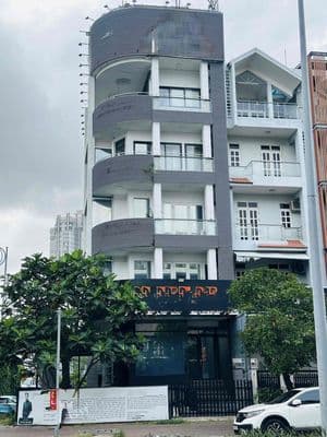 Cho thuê nhà nguyên căn mt nguyễn gia trí quận bình thạnh