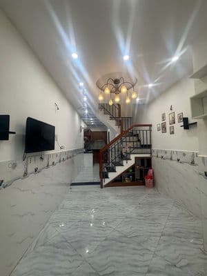 nhà Lê Đức Thọ 26m2 chỉ nhỉnh 2 tỏi 2 pn