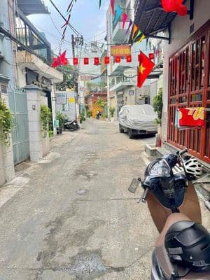 Chính chủ cho thuê nhà ngay mặt tiền kinh doanh