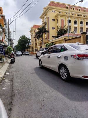 VinCom Quang Trung ngay ngã 6 Gò Vấp - Ô TÔ đậu cửa - 95m2 ngang 5.5m