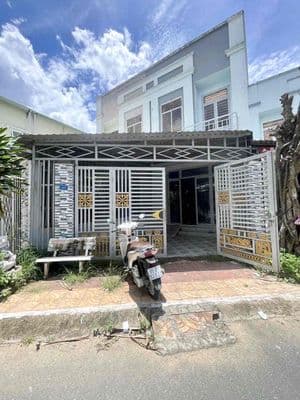Nhà 2pn 2wc KDC Hoàng Quân