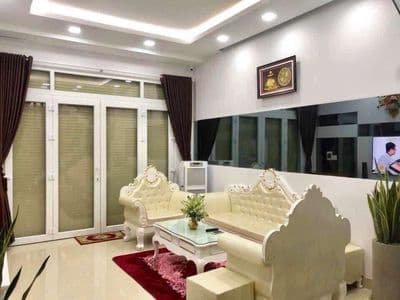 Cho thuê nhà đẹp giá rẻ 5pn 4wc fun nội thất