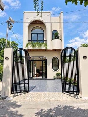 Nhà 2 mặt tiền Phường Phú Mỹ , Thủ Dầu Một 3pn full nội thất