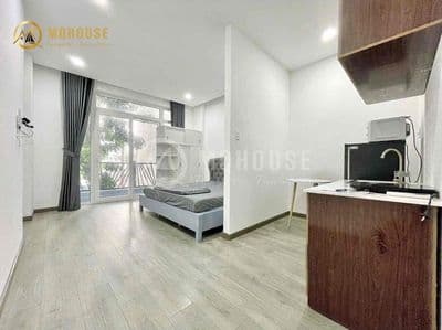 Căn hộ Tách bếp - Full nội thất - Thoáng mát ngay khu Phan Xích Long