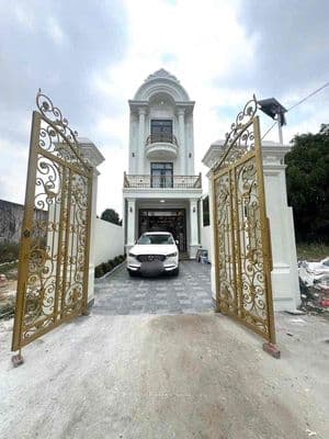 Siêu Phẩm Hoàng Gia LuXuRy Phiên Bản Giới Hạn Ngay Trung Tâm Thành Ph