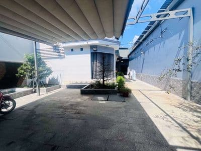 Bán đất tặng Biệt thự Lý Phục Man, quận 7, 414m2, ngang 17m, 32 tỷ