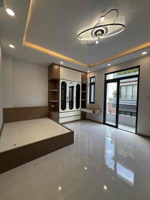 Studio ban công full nội thất máy giặt riêng mới khai trương
