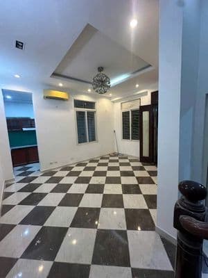Cho thuê nhà riêng phố cửa bắc, ba đình. làm homestay, ở +kd , chdv…