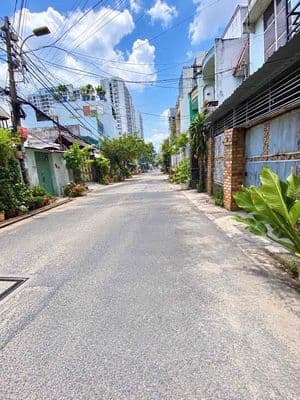 32tr-7.6x20m-1lầu-hẻm xe tải-điện 3pha-nguyễn hới, bt gần bx miền tây