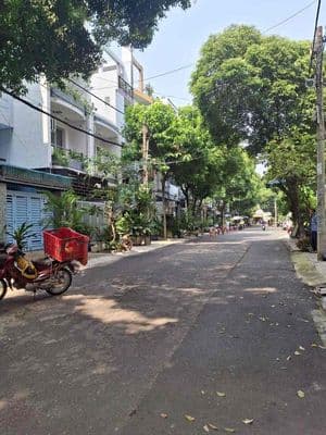 26tr nhà 4 tầng đường xe tải nguyên hồng gv