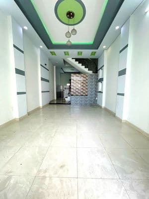 4x15m Nhà thuê Tân Phú 4PN Sân thượng Hẻm xe hơi Tân Hương 15 triệu