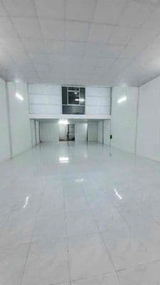 Cho thuê mtkd htp ngang 8m trống suốt 39tr/th