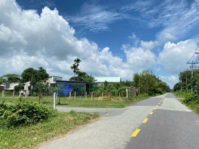 Bán lô đất 2 MT đường Bà Thiên, dt 174m, full thổ, xã Nhuận Đức.